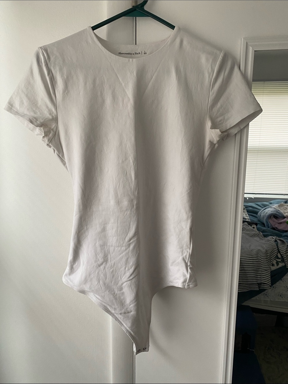 Abercrombie & Fitch White Crewneck Short-Sleeve Bodysuit